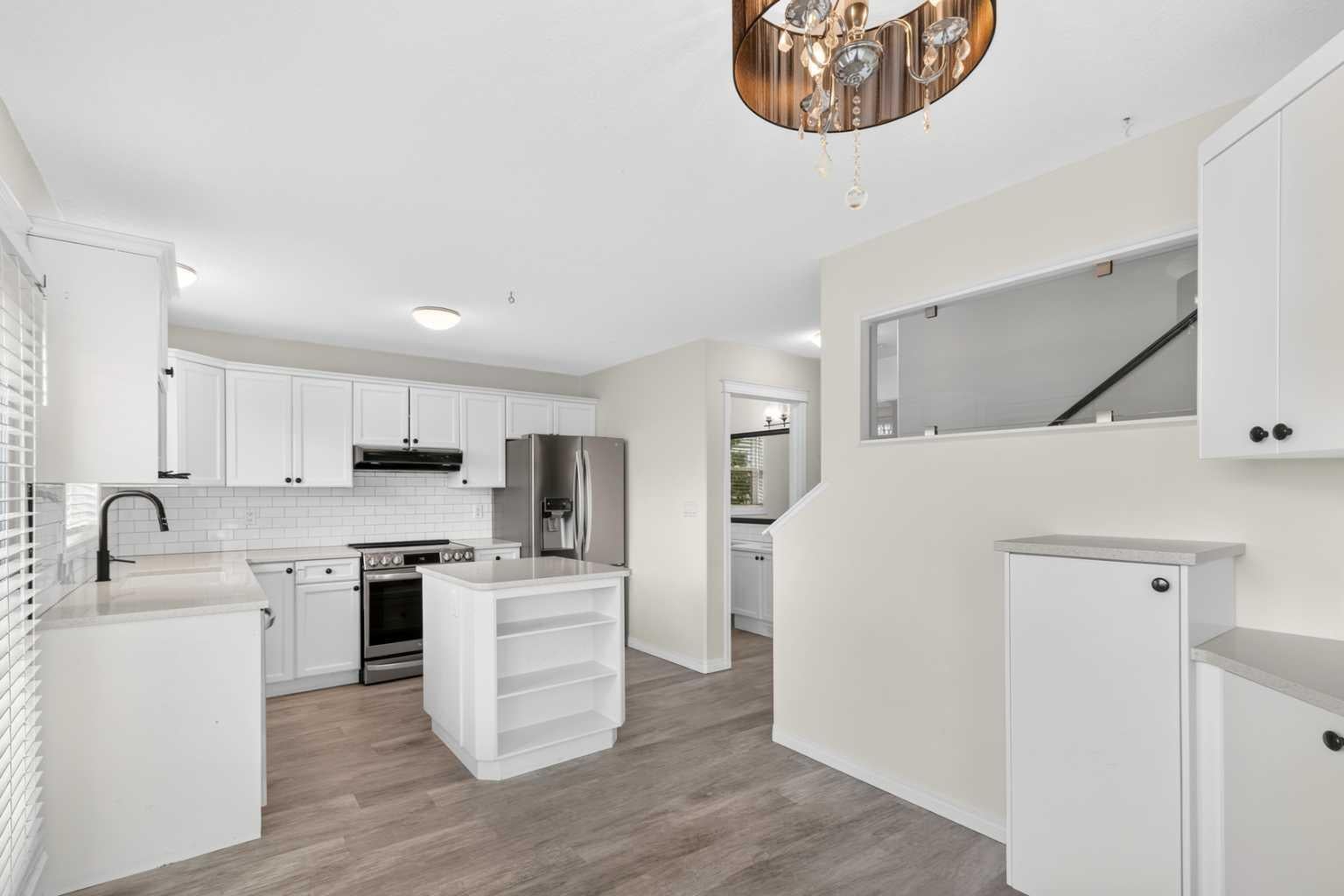 213 Pinnacle Drive