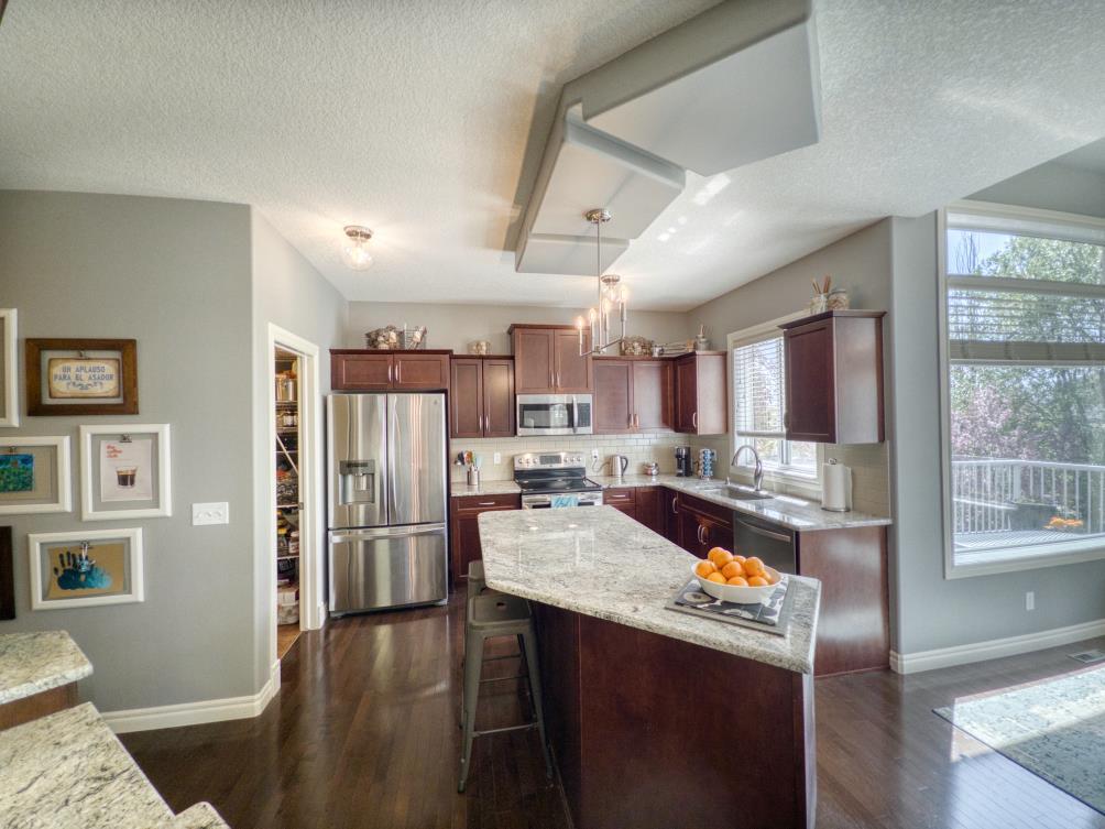 27 Tuscany Estates Drive NW
