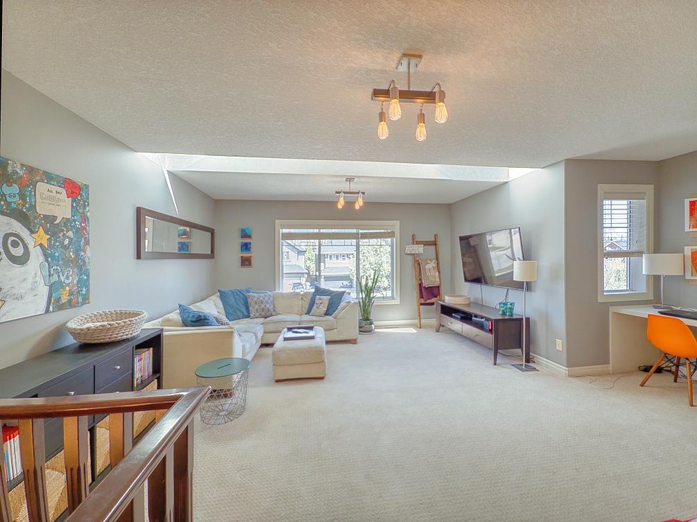 27 Tuscany Estates Drive NW