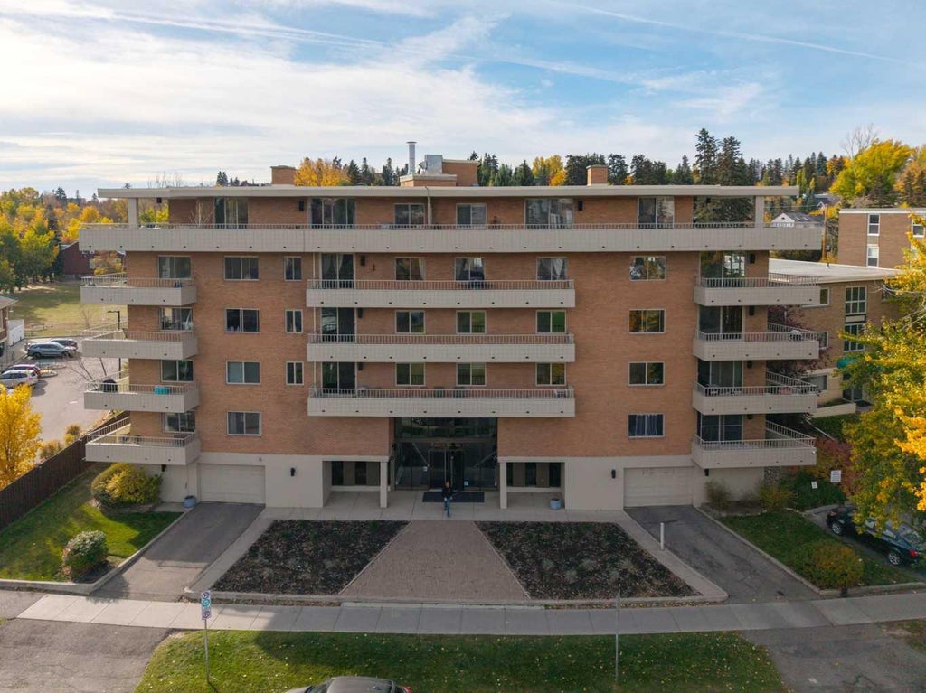 Photo of 629 Royal Avenue SW #303, Calgary, AB T2S 0G2 (MLS # A2351101)