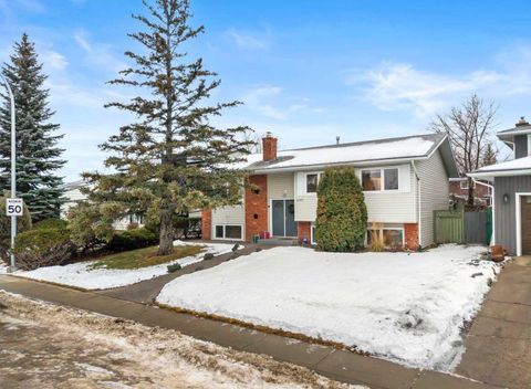 13127 Lake Crimson Drive SE Calgary AB T2J 3K3