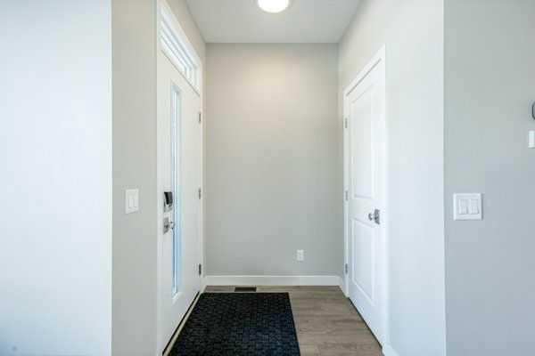 84 Belmont Green SW