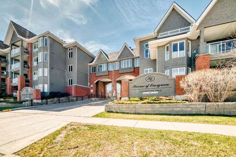 Photo of 15 Everstone Drive SW #446, Calgary, AB T2Y 5B5 (MLS # A2306964)