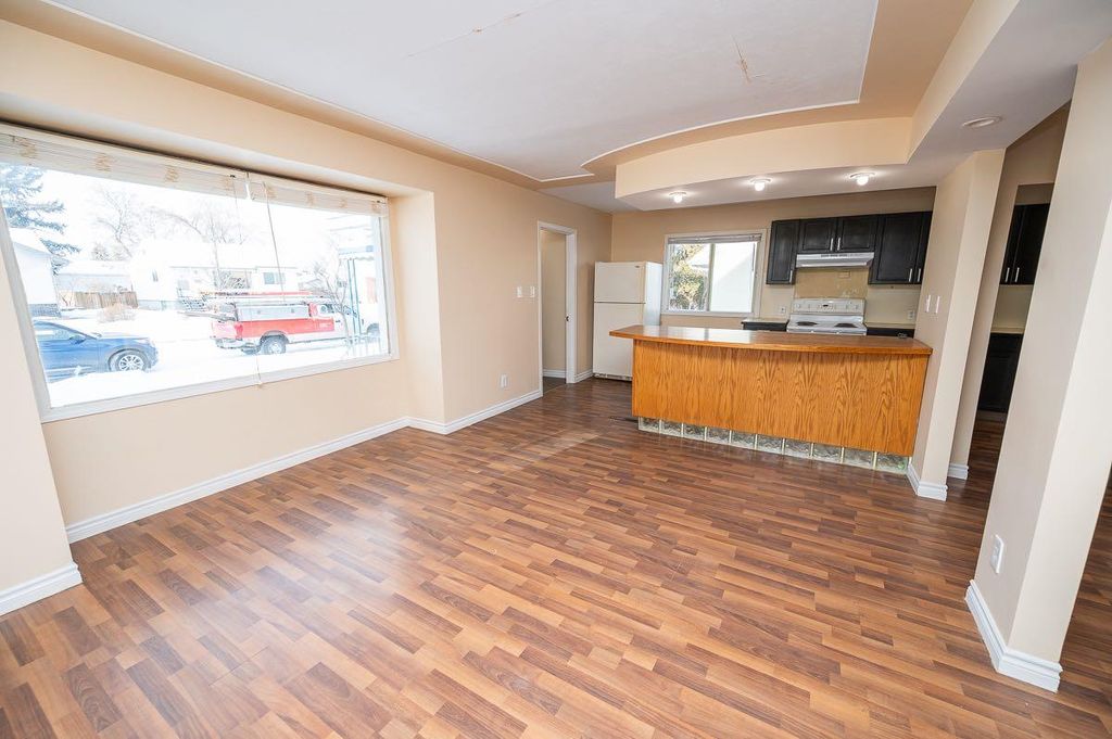 Photo of 5811 43 Avenue, Red Deer, AB T4N 3E5 (MLS # A2293203)