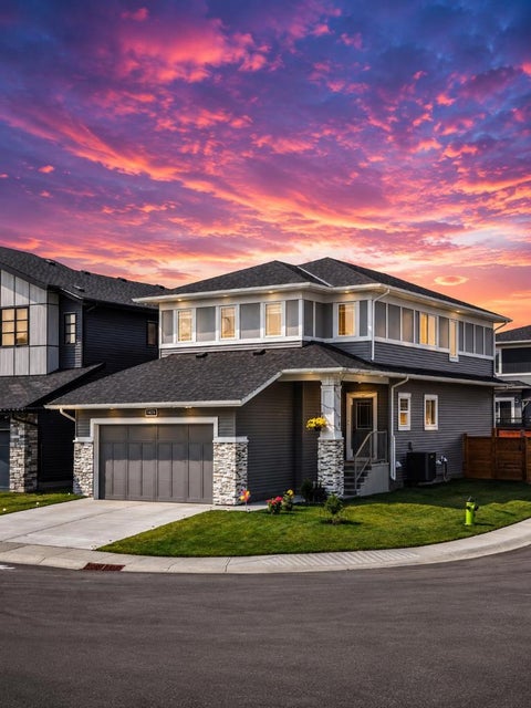 Photo of 1429 Chinook Gate Glen SW, Airdrie, AB T4B 5J2 (MLS # A2338849)