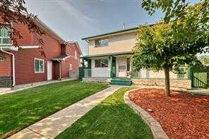 420 Whitehorn Place NE