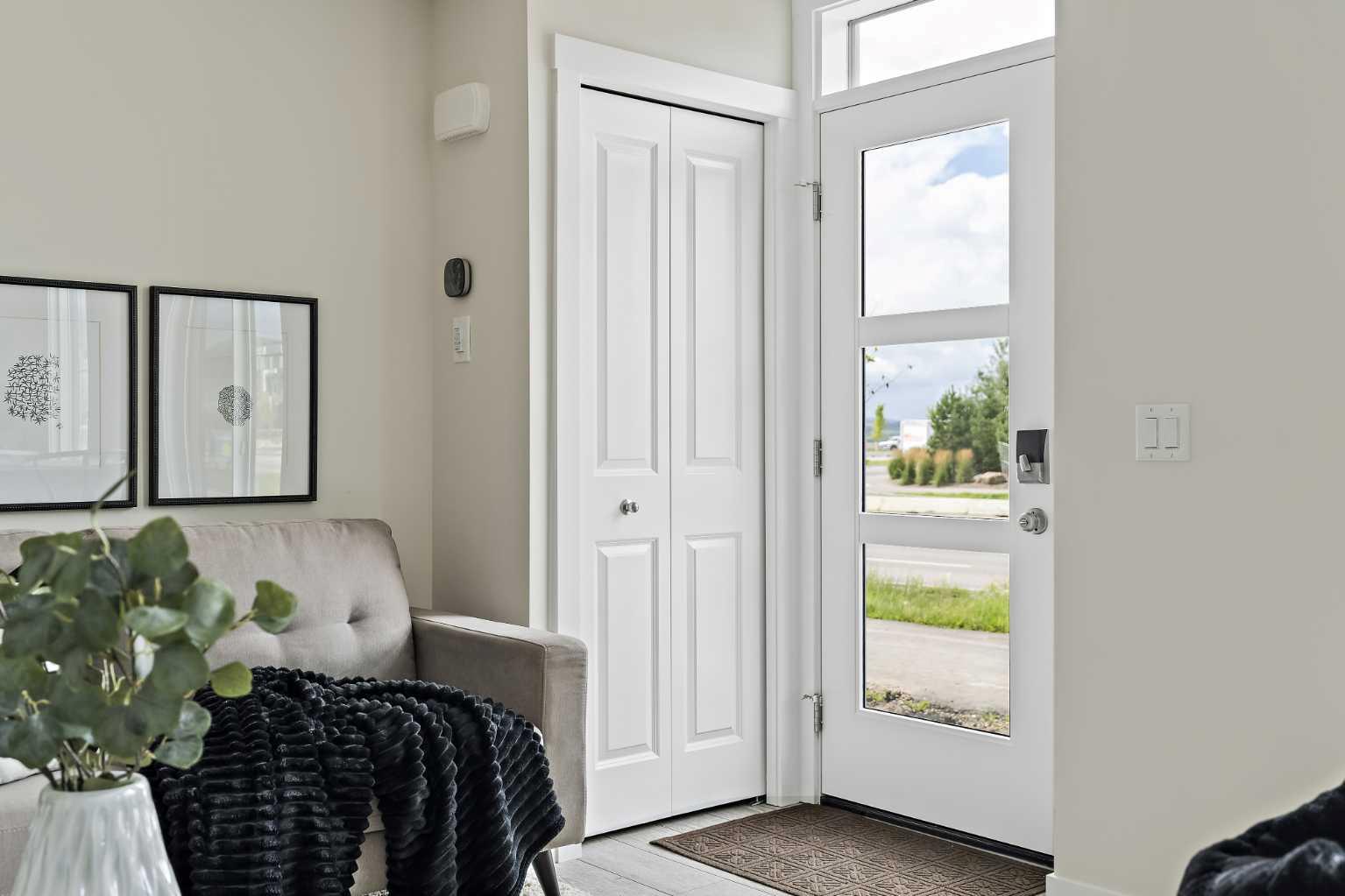 60 Howse Lane NE 1005