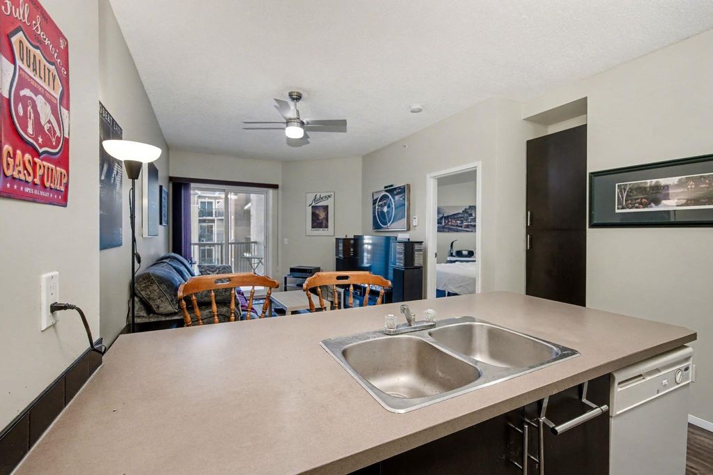 Photo of 73 Erin Woods Court SE #3309, Calgary, AB T2B 3V2 (MLS # A2275840)