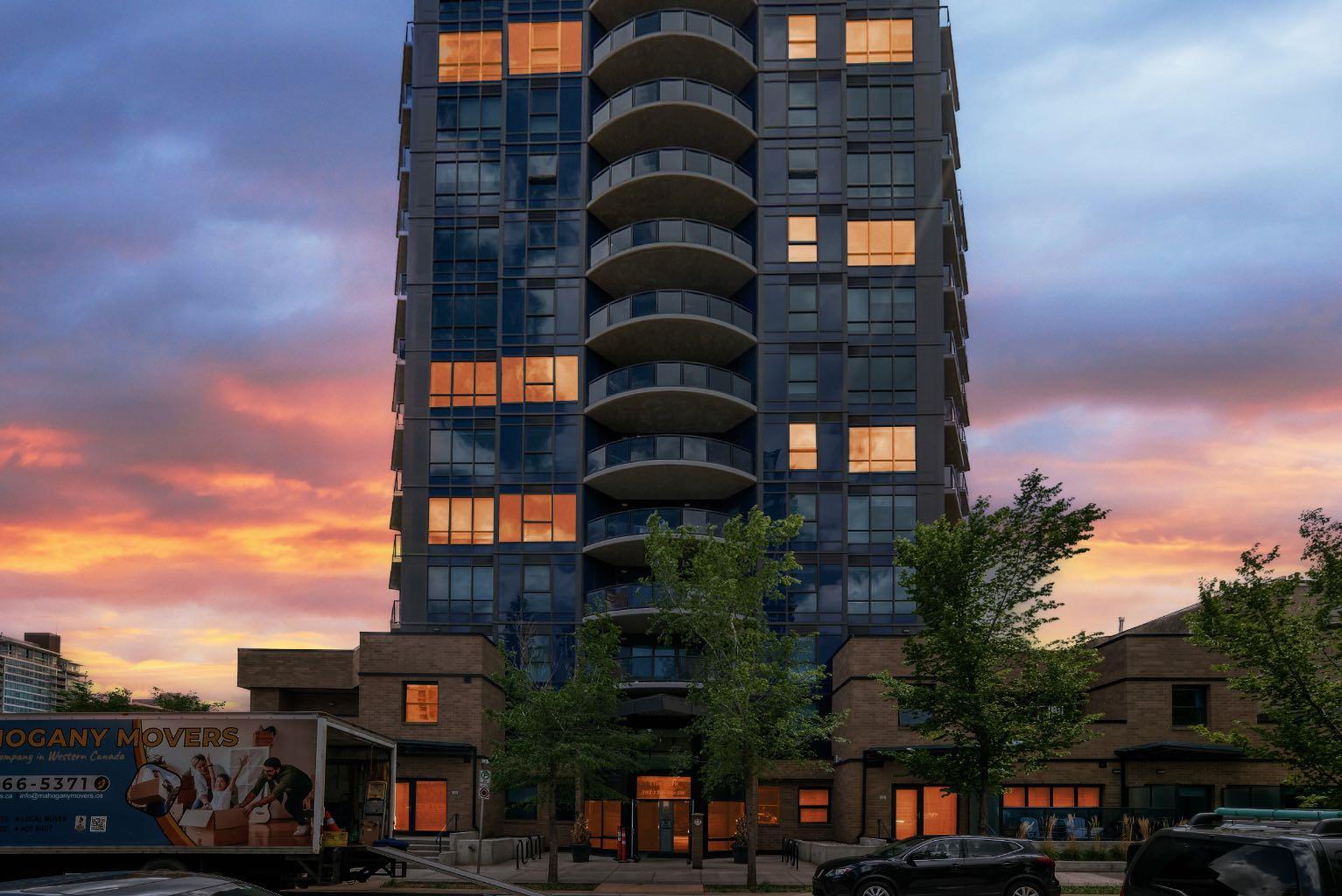 303 13 Avenue SW 902