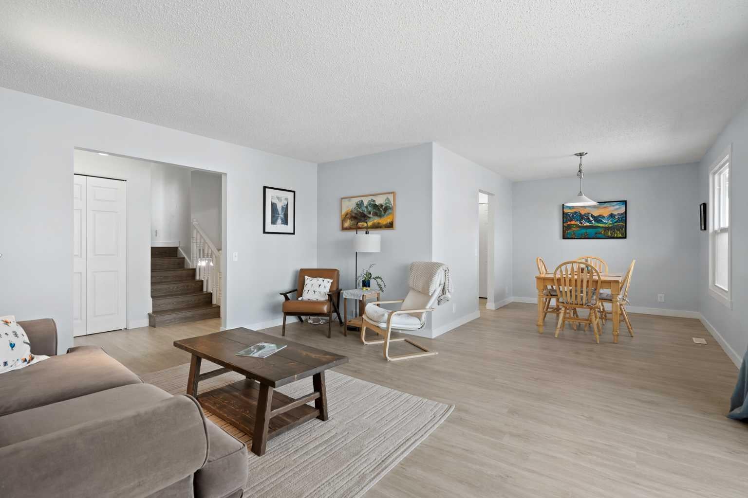 11 Berwick Hill NW