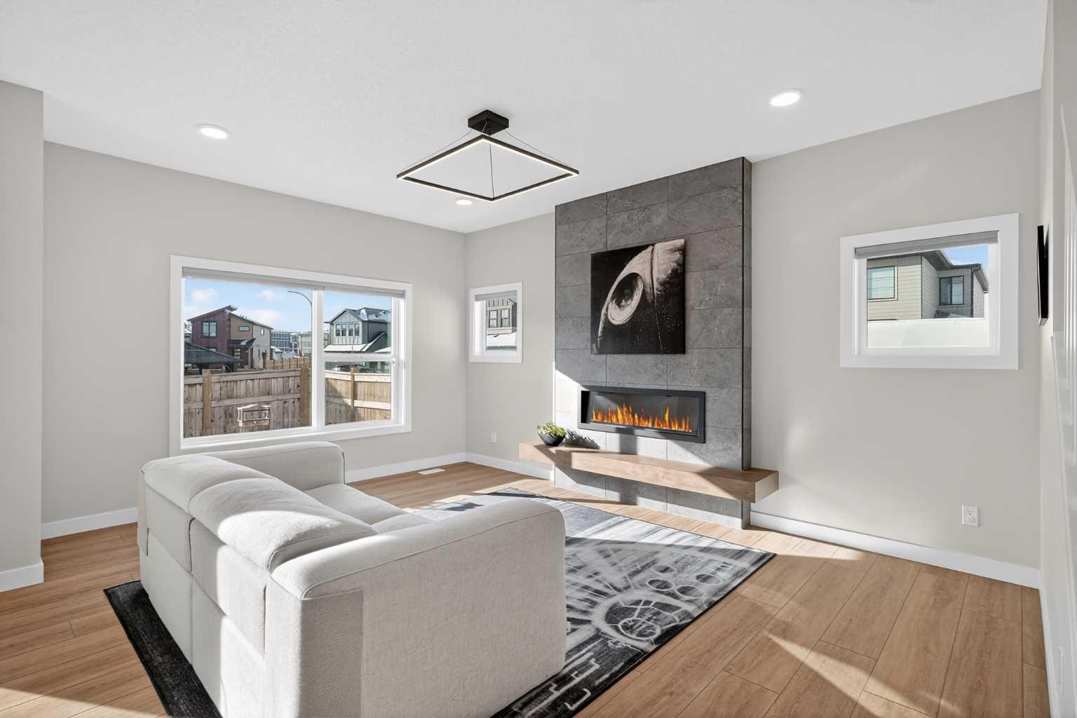 78 Silverton Glen Crescent SW