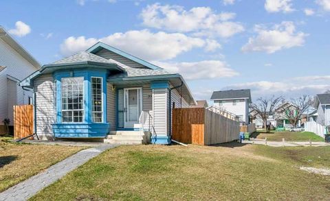 33 Martinridge Road NE Calgary AB T3J 3L4