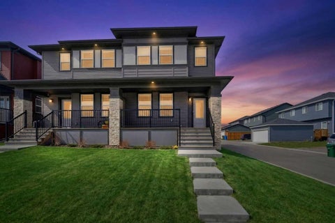 Photo of 125 Edith Gate NW, Calgary, AB T3R 1Z2 (MLS # A2321455)
