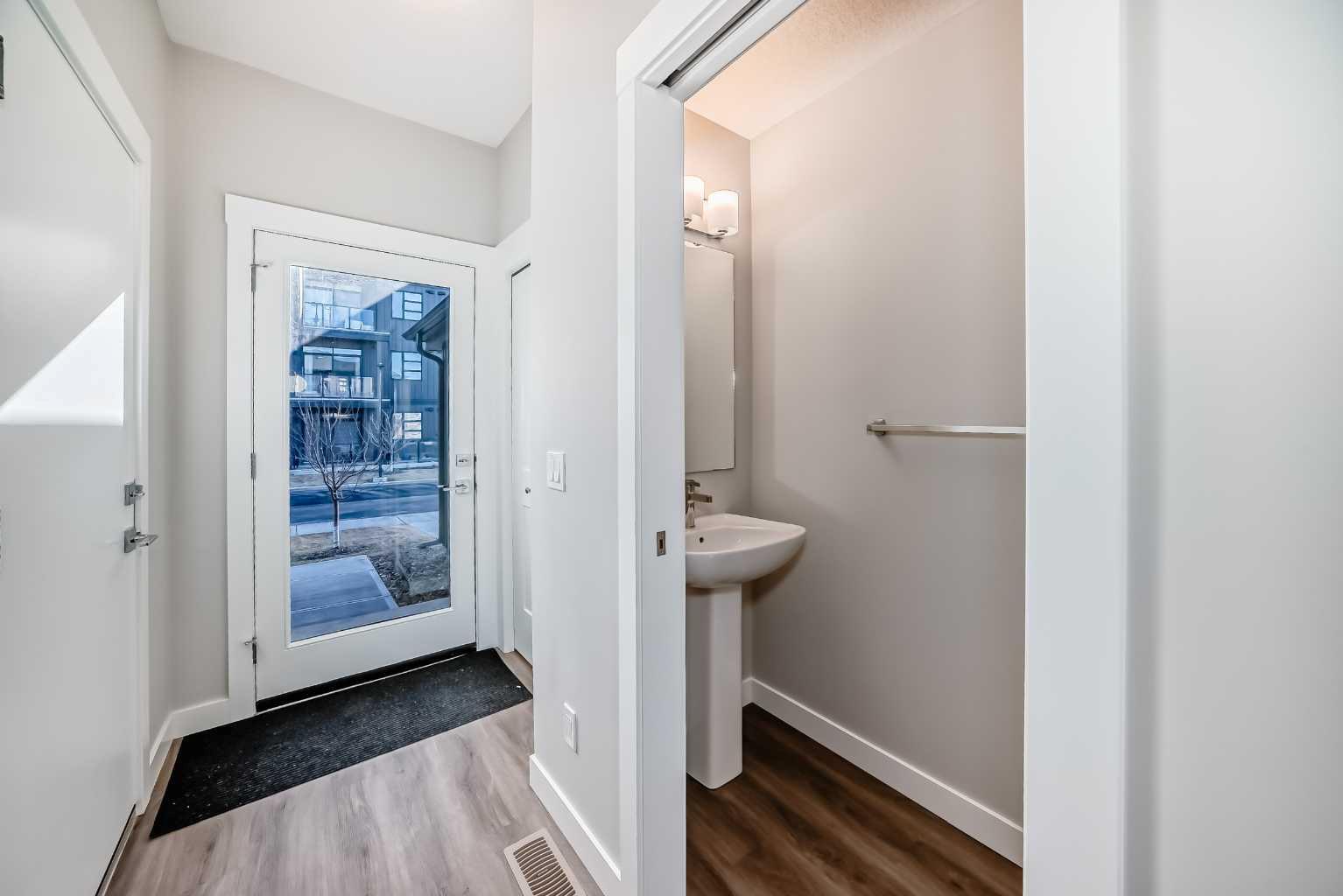 55 Lucas Way NW 3112