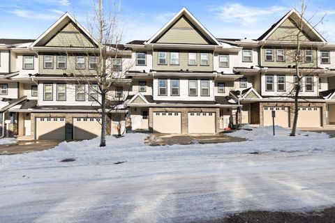 Photo of 53 Panatella Road NW, Calgary, AB T3K 0S7 (MLS # A2302945)