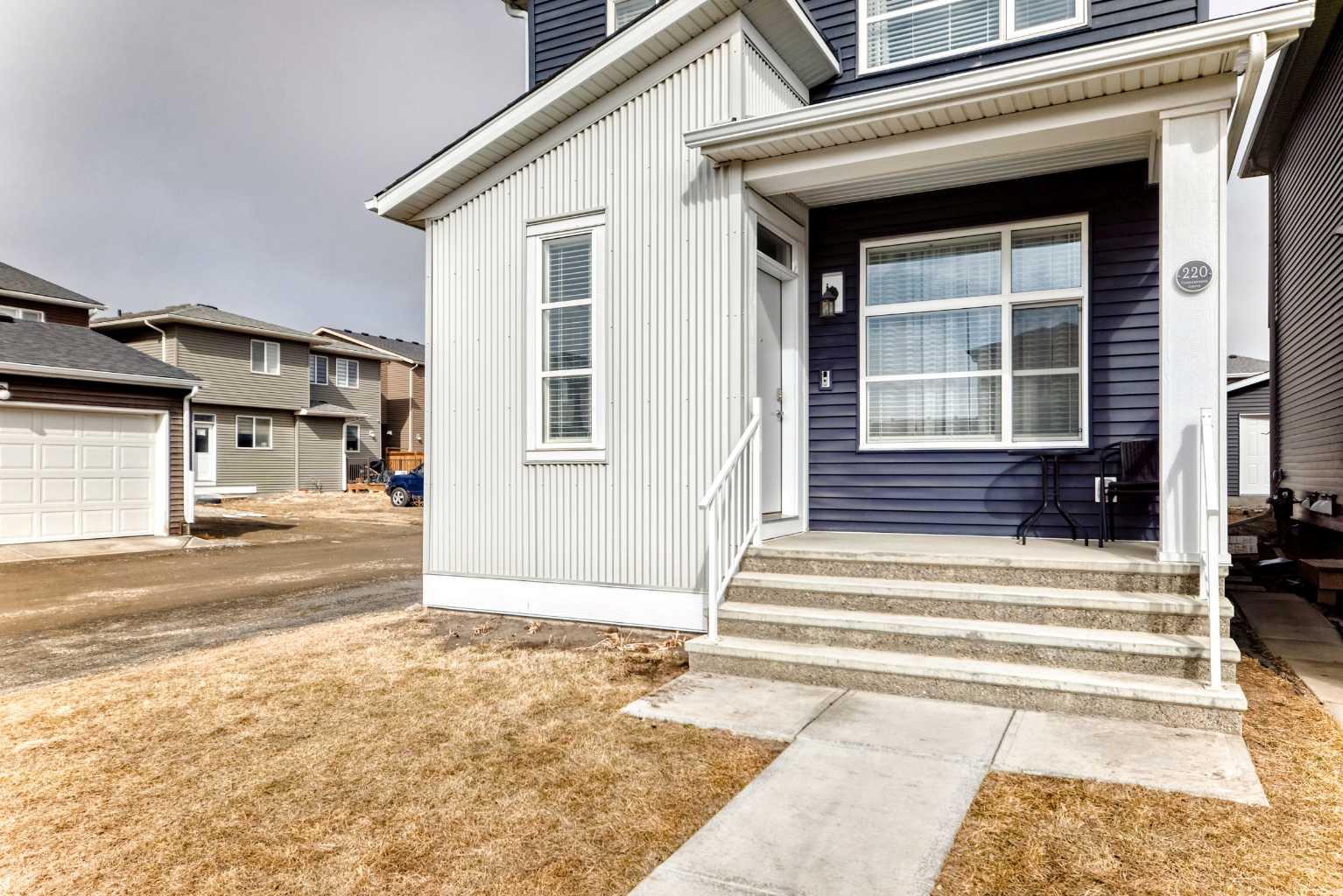 220 Cornerstone Grove NE