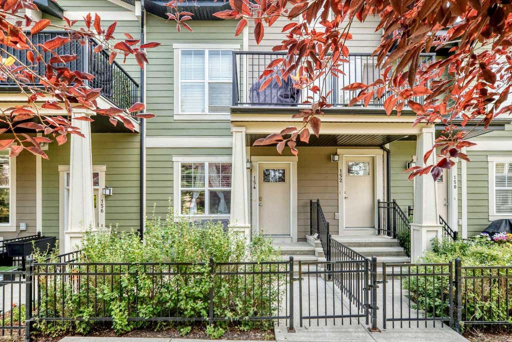 Photo of 154 Cranford Walk SE, Calgary, AB T3M 1R5 (MLS # A2334782)