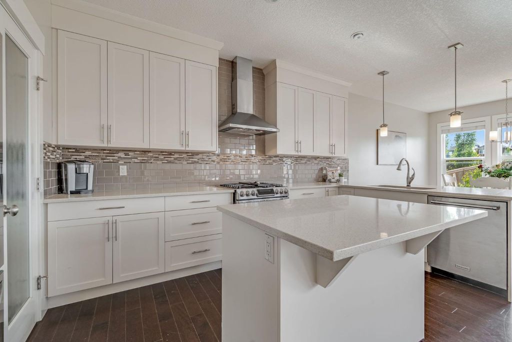 Photo of 198 Mahogany Passage SE, Calgary, AB T3M 2J7 (MLS # A2324628)