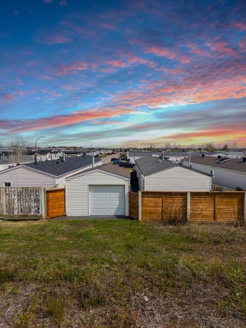 Photo of 336 Cree Road, Fort McMurray, AB T9K 1Y3 (MLS # A2314349)