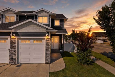 Photo of 2 Sullivan Close, Red Deer, AB T4R 0P9 (MLS # A2340583)