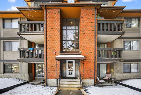 7301 4A Street SW 202B Calgary AB T2V 4V8