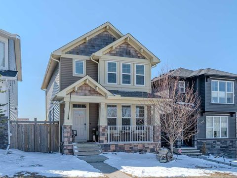 Photo of 608 Evansborough Way NW, Calgary, AB T3P 0M2 (MLS # A2305739)