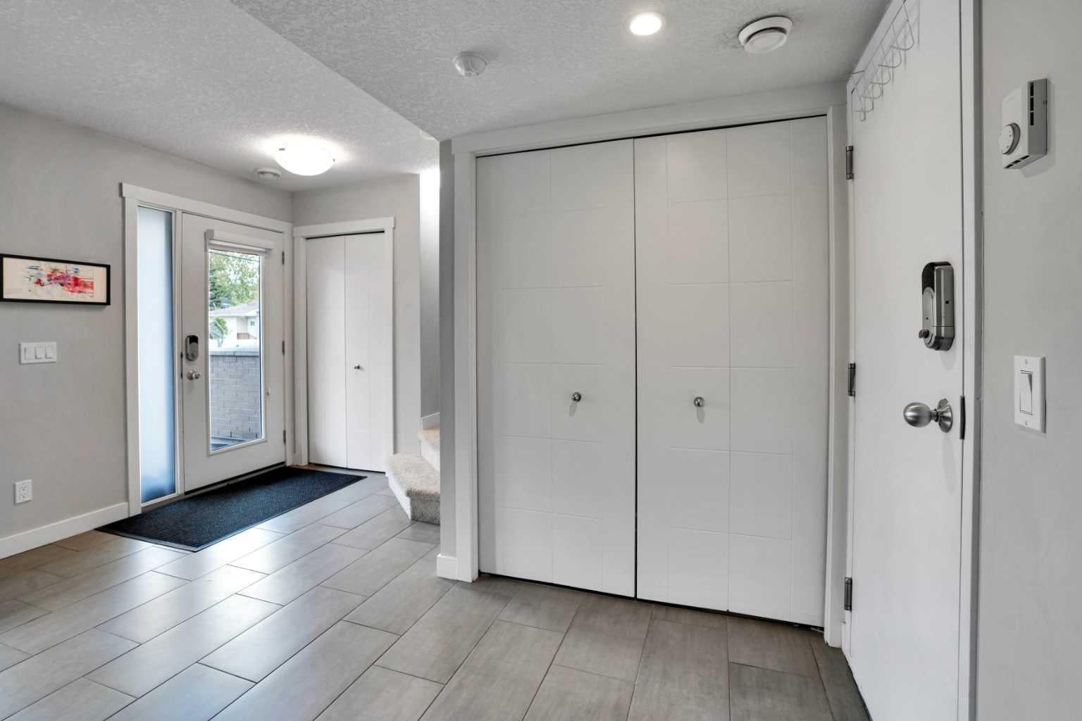 28 Mcdougall Court NE 113