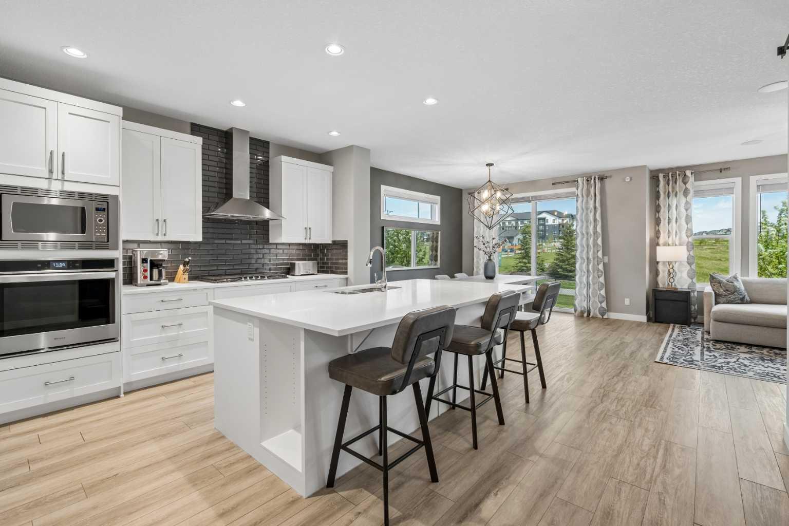4 Highwood Drive