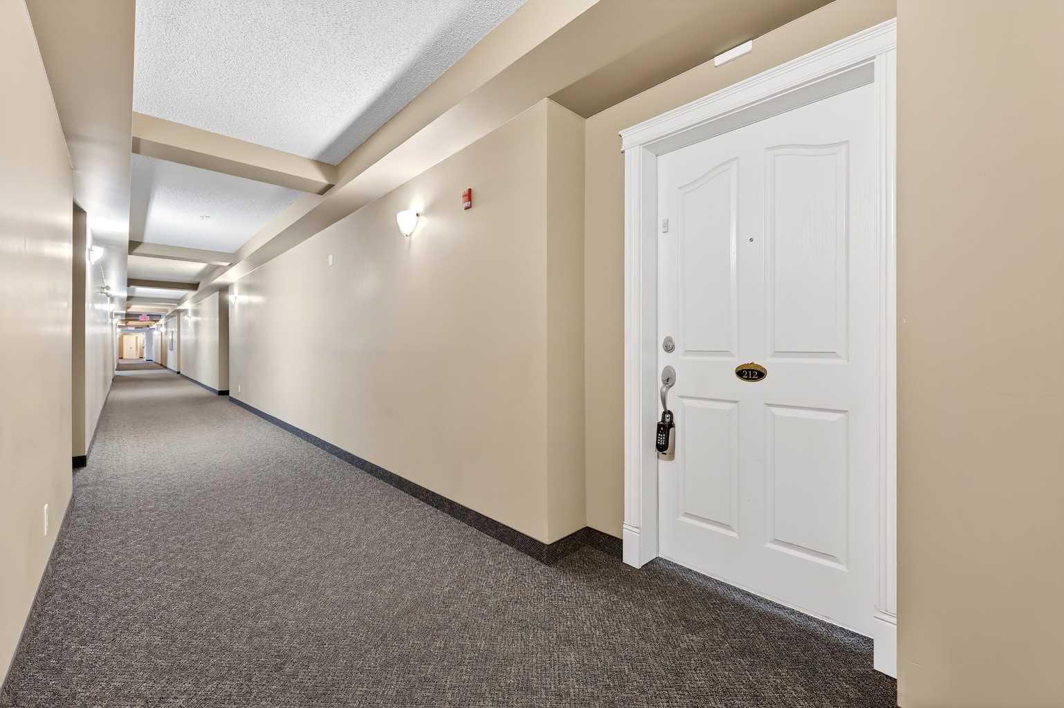 369 Rocky Vista Park NW 212