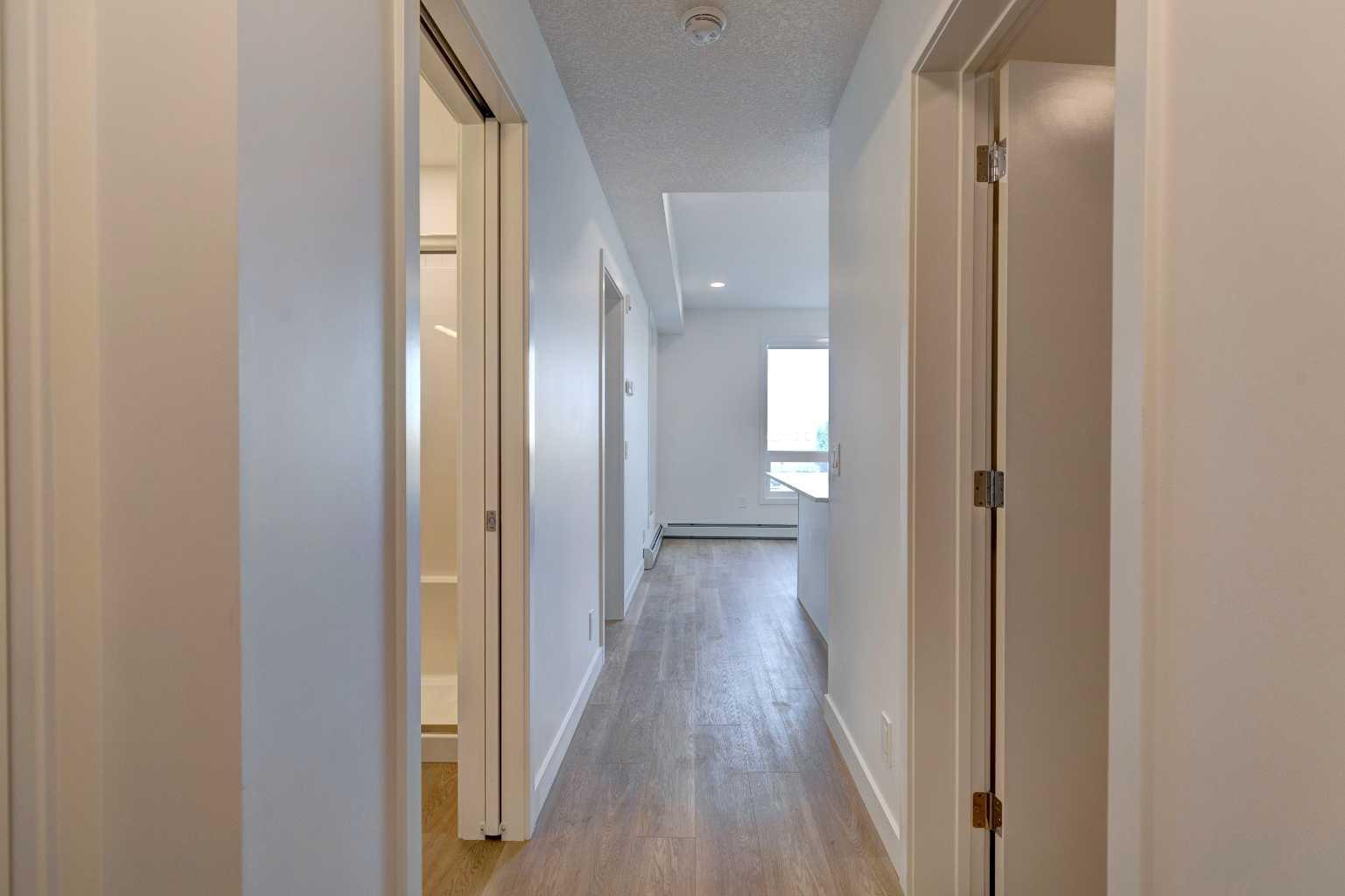 8500 19 Avenue SE 1210