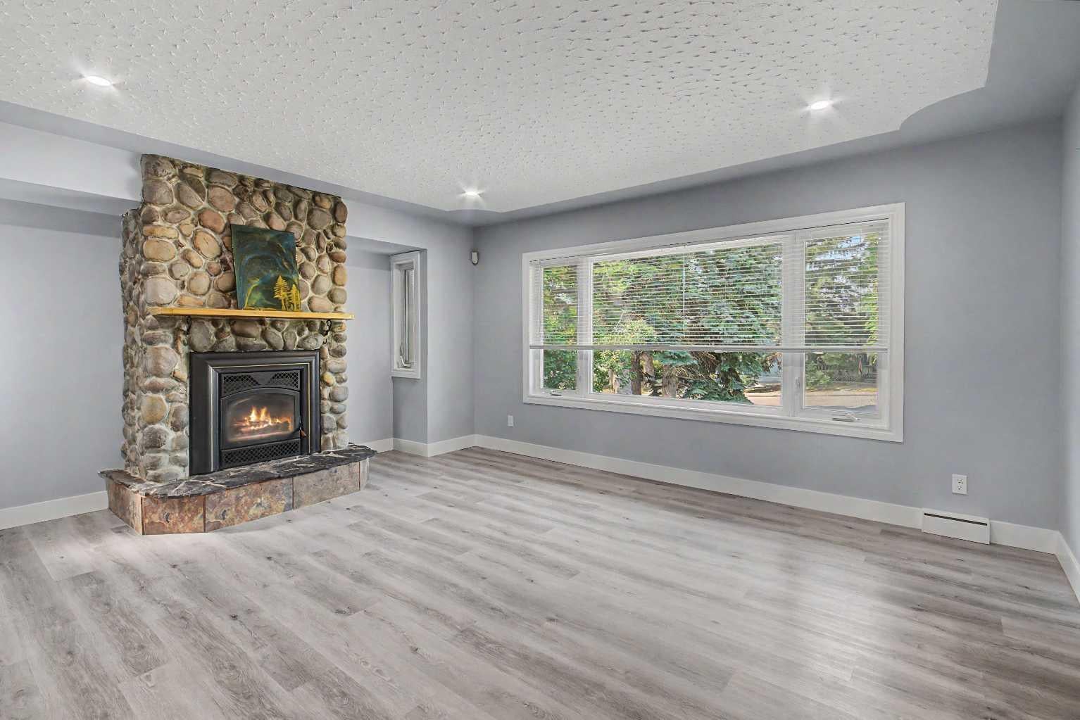 18 Collingwood Place NW