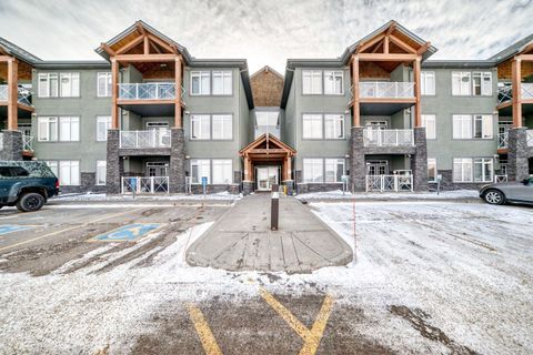 1005A Westmount Drive 107 Strathmore AB T1P 0C3