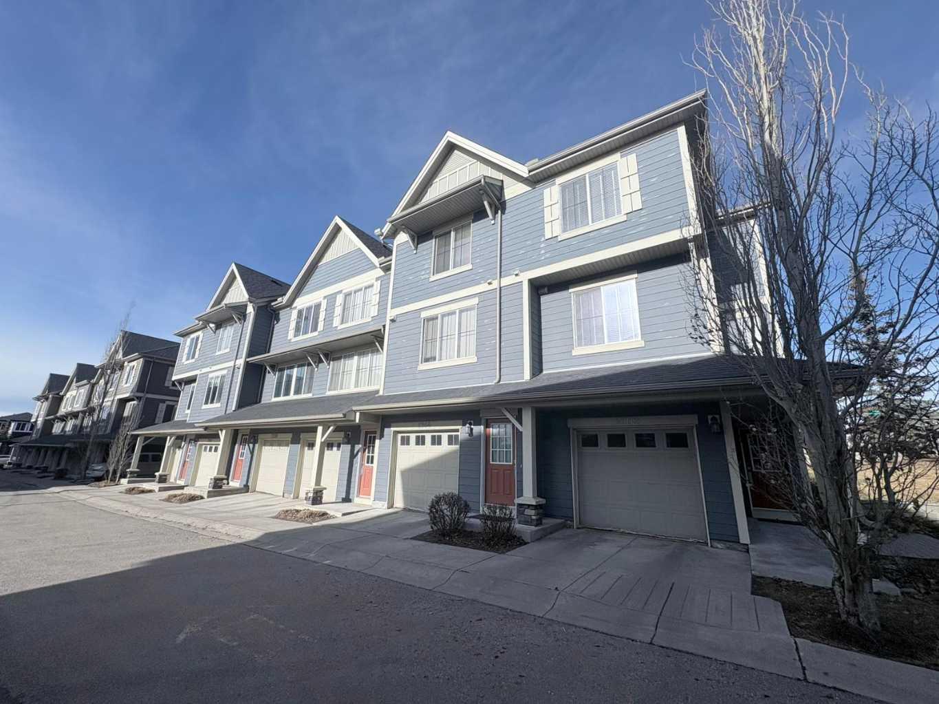 125 Panatella Way NW 2202