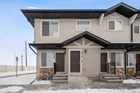 312 Saddlebrook Point NE Calgary AB T3H 3C7