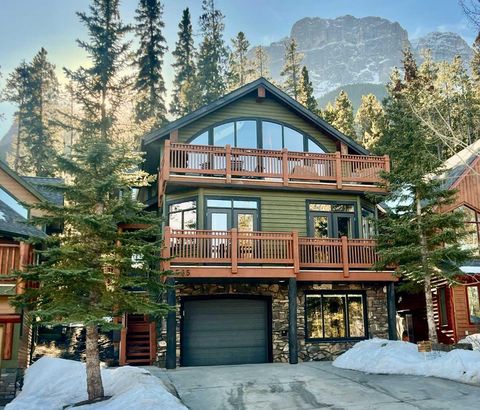 965 Lawrence Grassi Ridge Canmore AB T1W 3C3