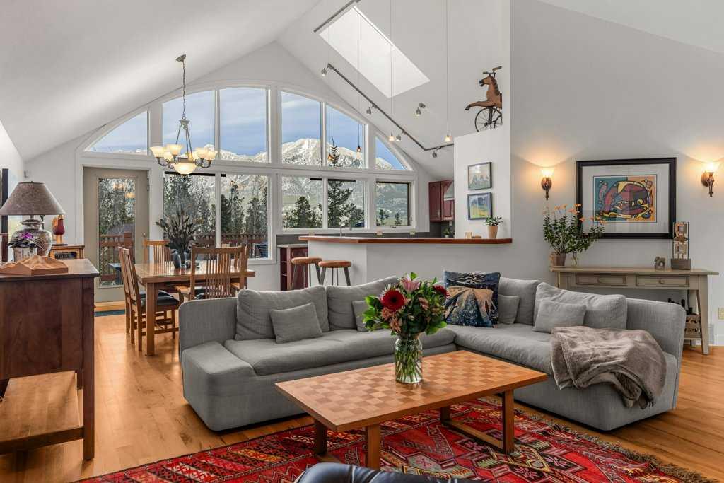 965 Lawrence Grassi Ridge