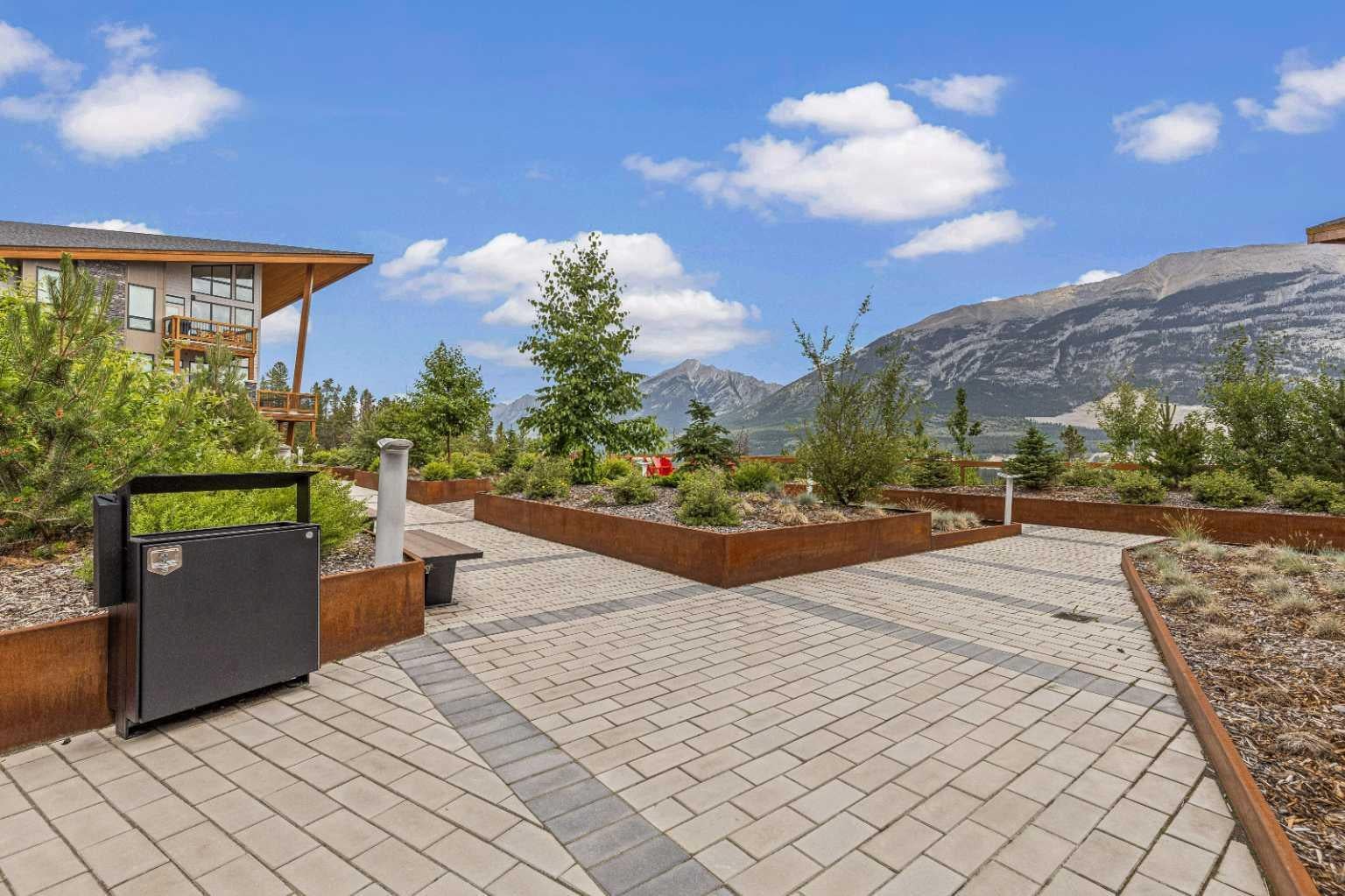 106 Stewart Creek Rise 110
