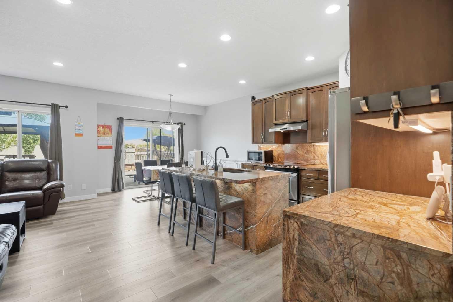 139 New Brighton Close SE