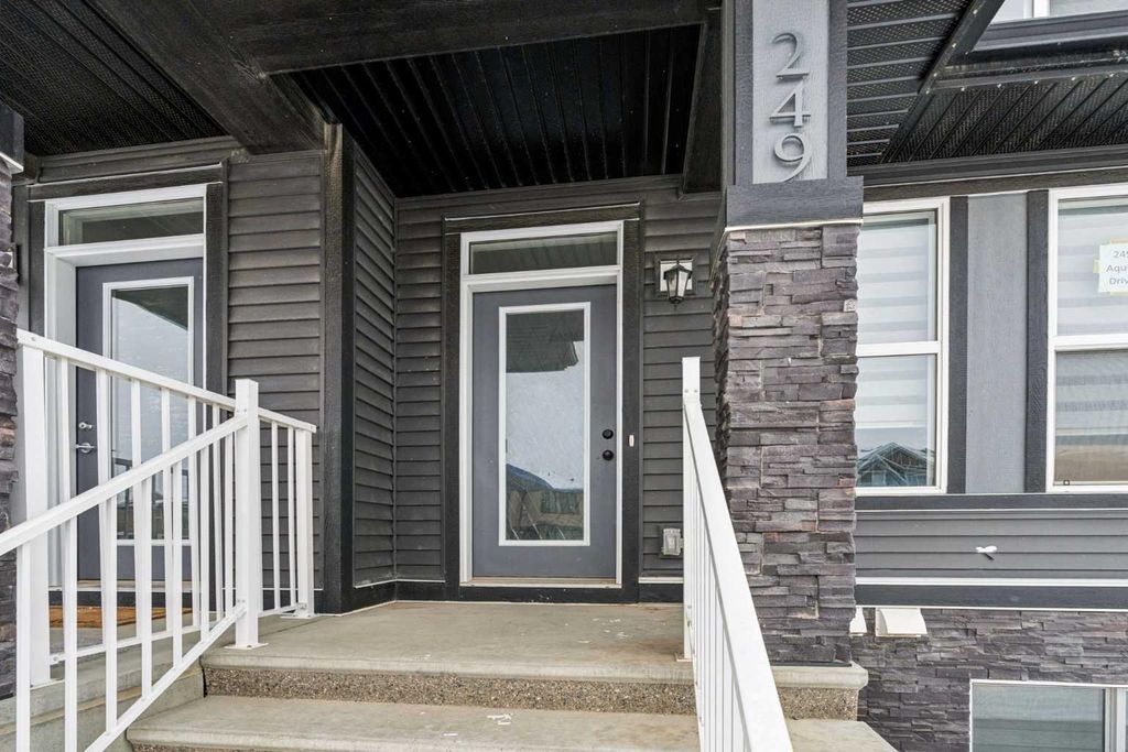 Photo of 249 Aquila Drive NW, Calgary, AB T3R 1Y6 (MLS # A2298108)