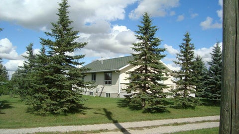 Photo of 21 1 Street E, Parkland, AB T0L 1V0 (MLS # A2344820)