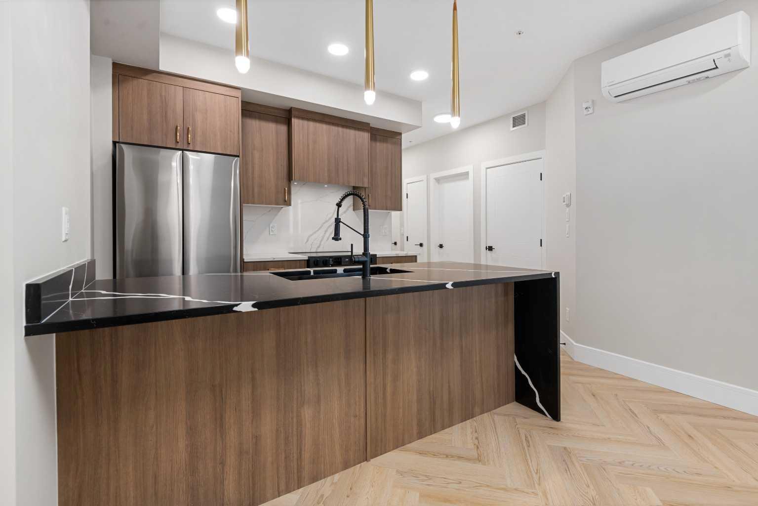 330 Dieppe Drive SW 408