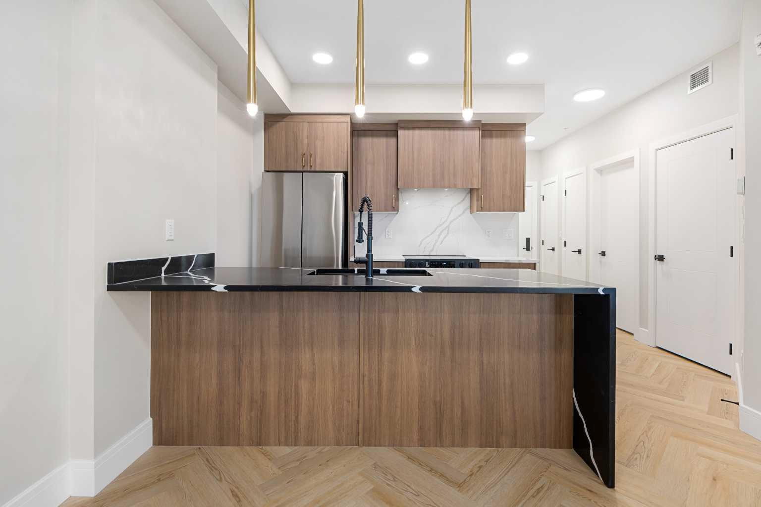 330 Dieppe Drive SW 408