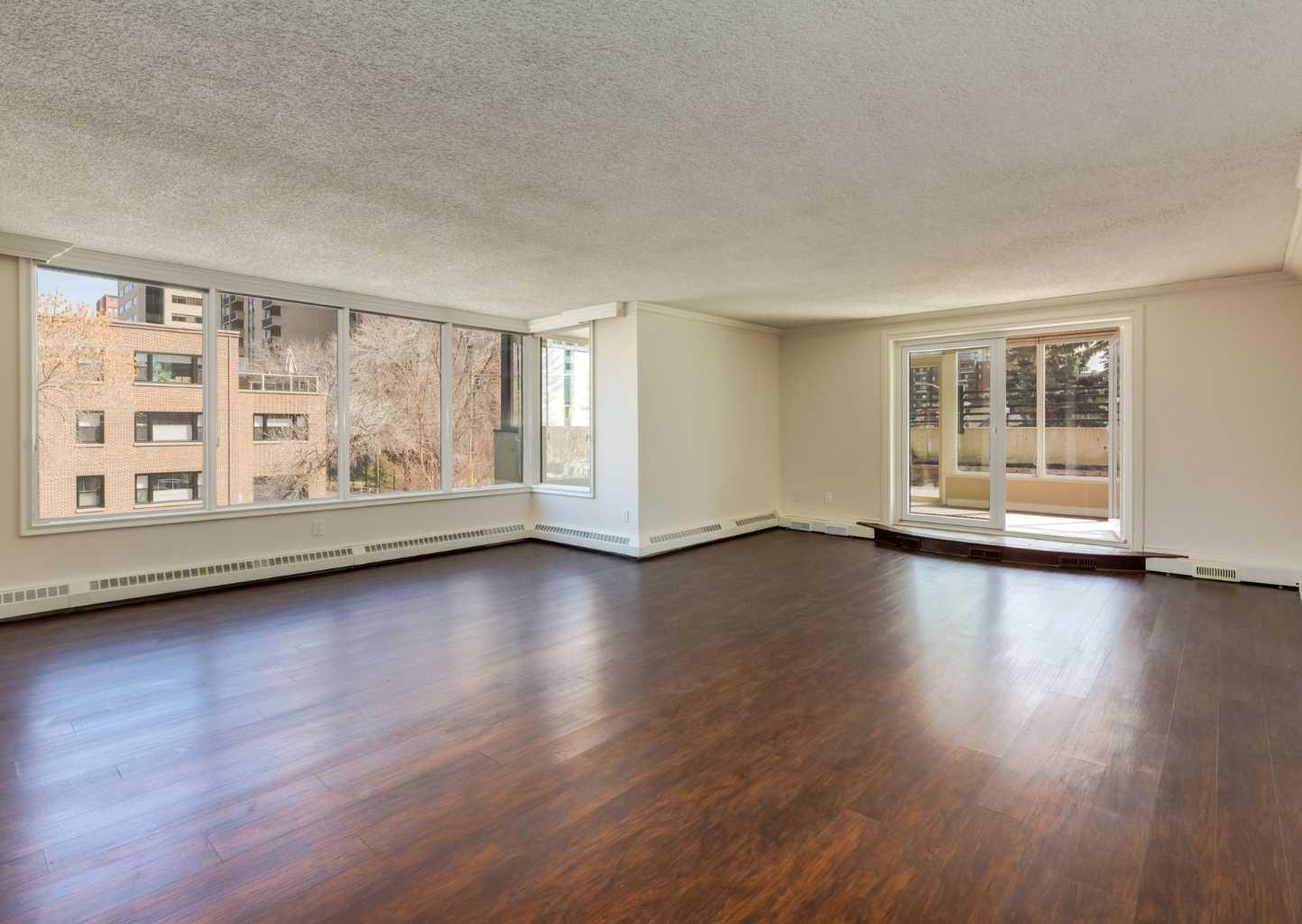 1001 13 Avenue SW 210