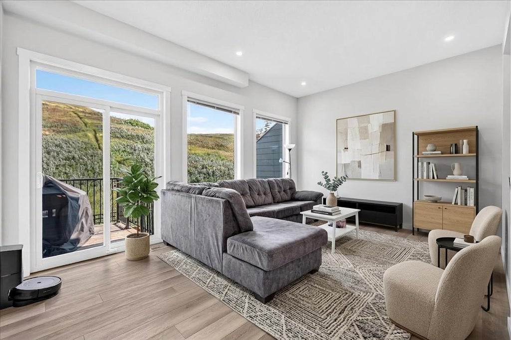Photo of 246 Cranbrook Square SE, Calgary, AB T3M 3E3 (MLS # A2346135)