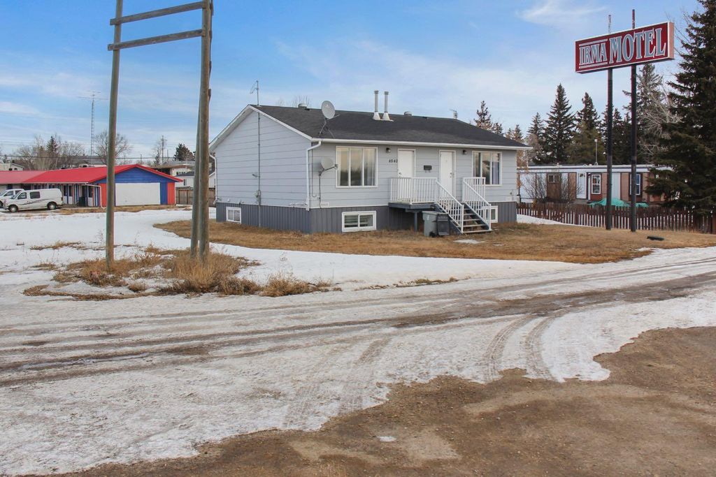 Photo of 4840 49 Avenue, Irma, AB T0B 2H0 (MLS # A2288376)