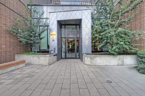 Photo of 3932 University Avenue NW #623, Calgary, AB T3B 6P6 (MLS # A2337002)