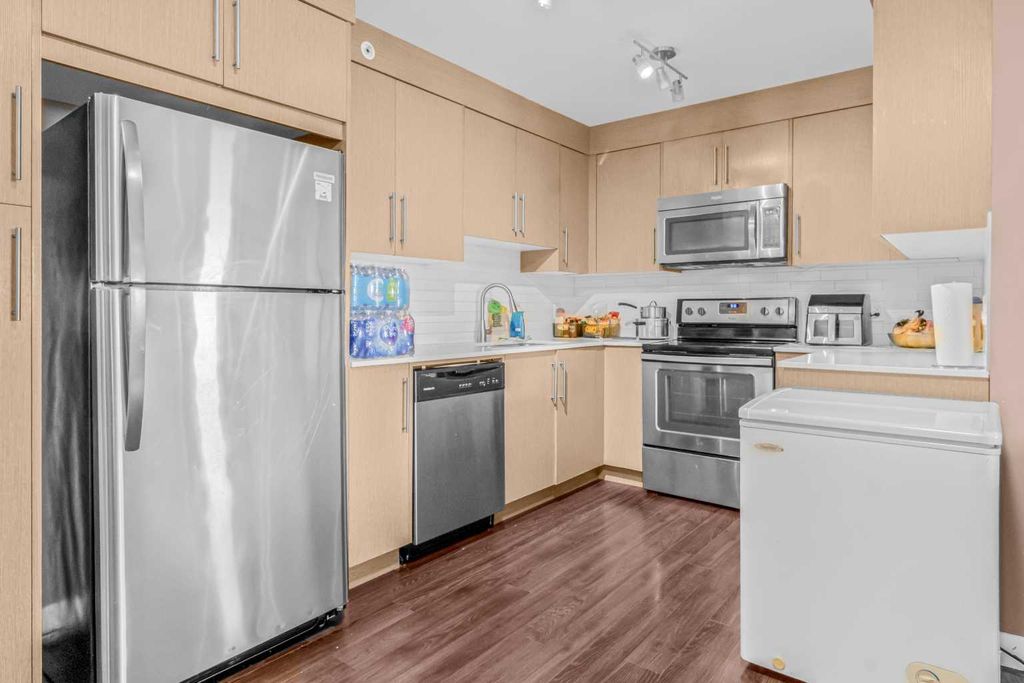 Photo of 302 Skyview Ranch Drive NE #5404, Calgary, AB T3N 0P5 (MLS # A2315657)