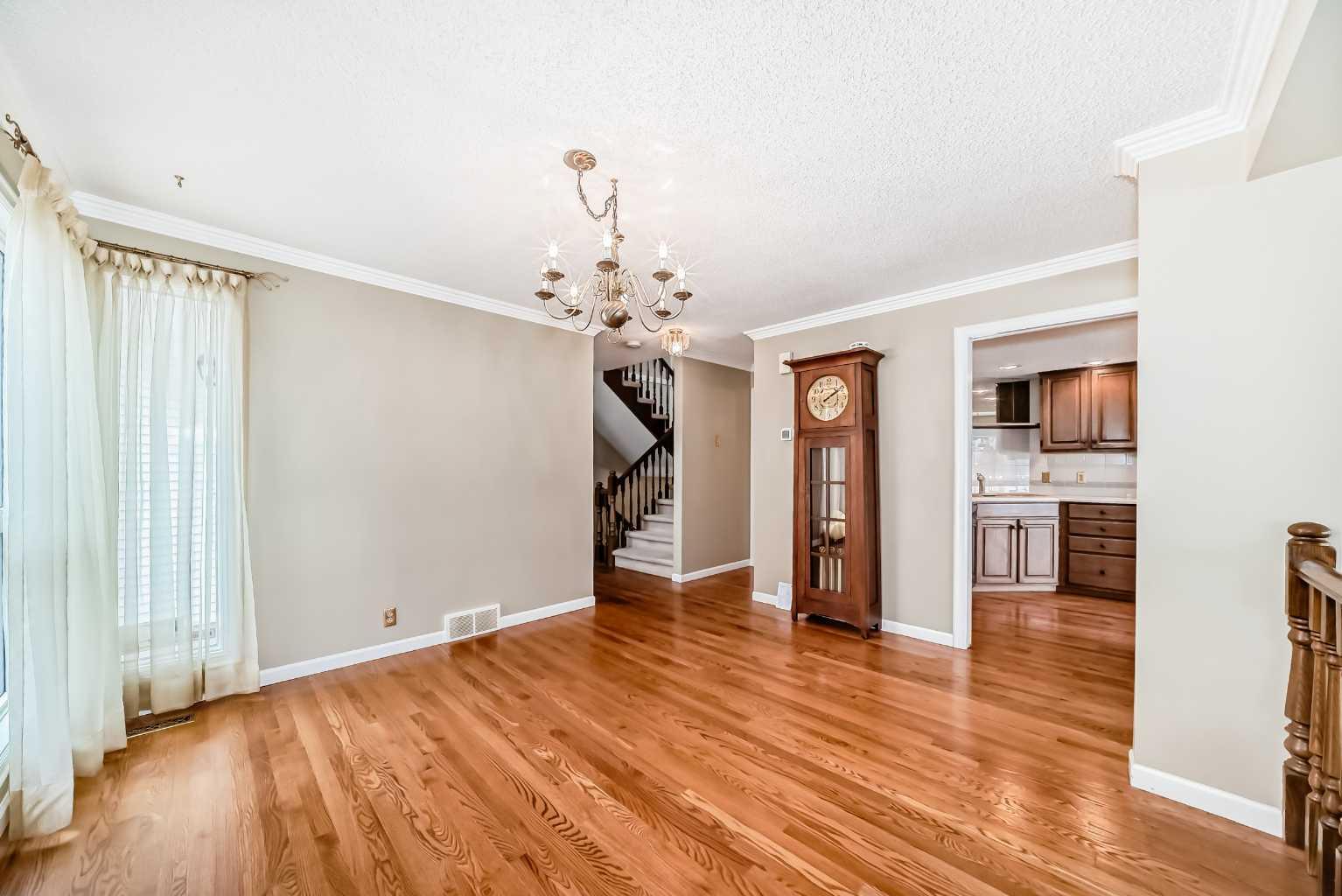 275 Woodridge Drive SW 23