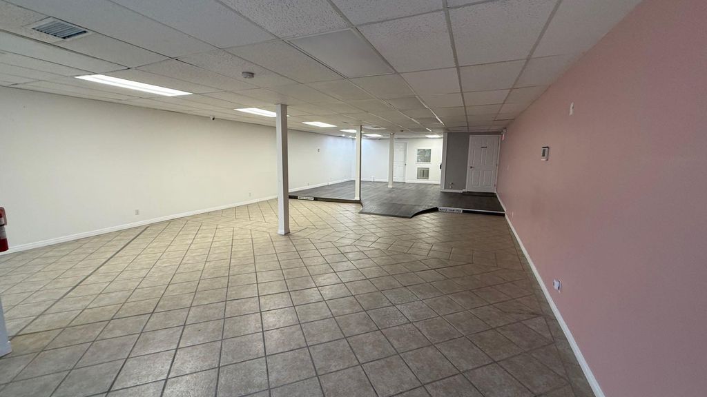 Photo of 327 5 Street S, Lethbridge, AB T1J 2B4 (MLS # A2265964)