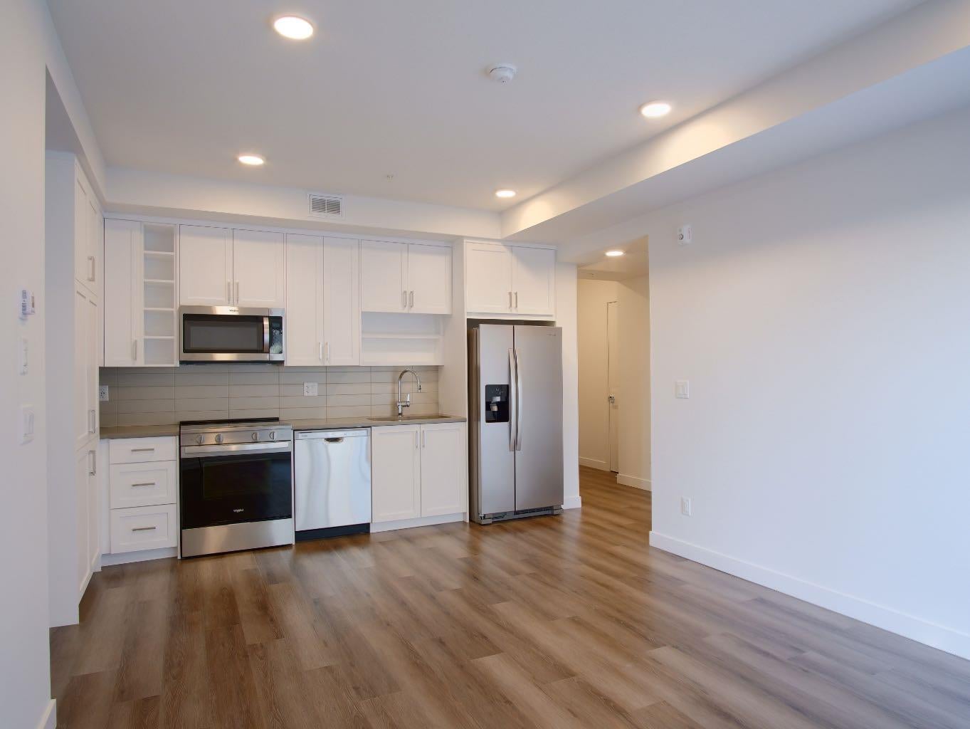 3107 Warren Street 217